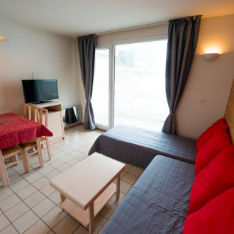 Furnishing a one-room apartment and lining