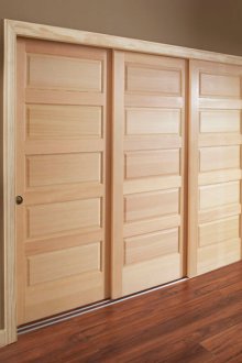 Дъбен плъзгащ се гардероб