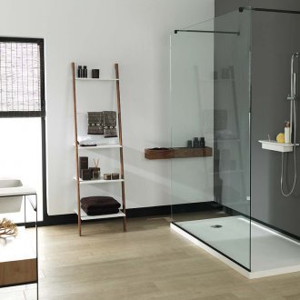 Bilik mandi dengan dulang mandi