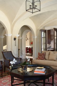 Вътрешна арка в интериора