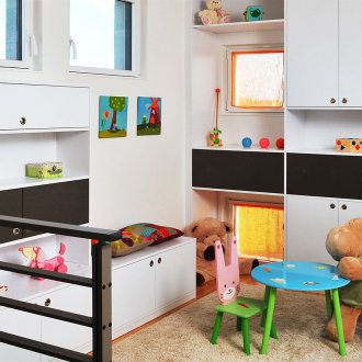 Икономичен дизайн на детска стая с модулни мебели