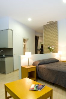 Подреждане на мебели в студио