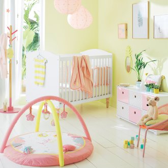 그림이 있는 신생아를 위한 방