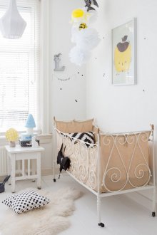 연철 침대가 있는 신생아실