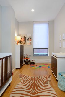 네로우 베이비 브라운