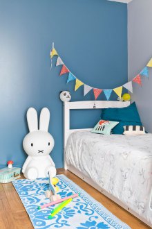 토끼가 있는 좁은 보육원