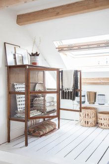 Таванска детска стая в ретро стил