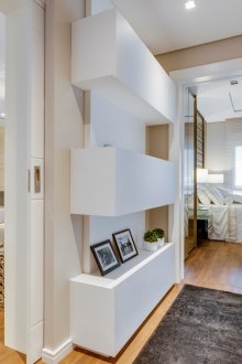 Бежов цвят в интериора на коридора