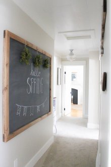 Дъска във вътрешността на коридора