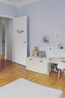 Mainan di ruang tamu ruang tamu