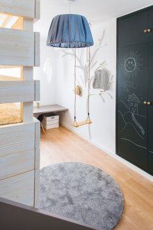 Детска стая в Хрушчов с дървени мебели