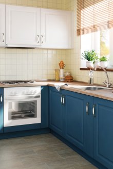 Reka bentuk dapur kecil gaya negara