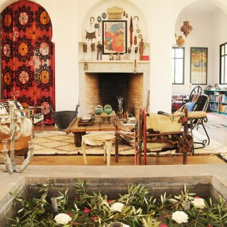 Дизайн на коридор с ланцетна арка