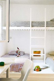 Kindergarten für drei Kinder im skandinavischen Stil