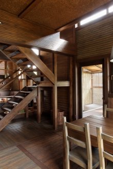 Прост интериор на вила