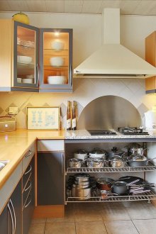 Красива кухня в страната