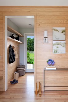 Декорация на стена на гипсокартон на коридора