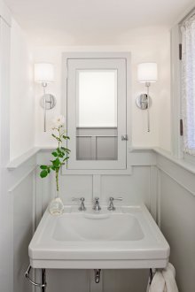 Малка баня с пана