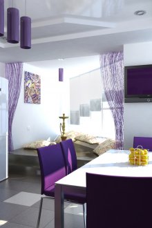 풍부한 라일락 주방