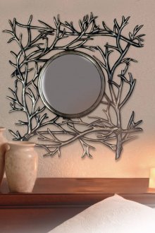 Кована огледална рамка