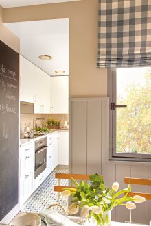 Dapur 9 m persegi dalam gaya desa