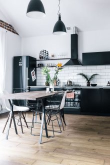 Dapur 9 m persegi dalam reka bentuk monokrom