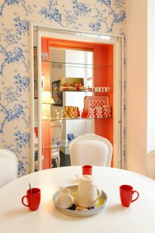 Дизайн на тапети за студио апартамент с цветя