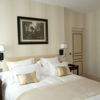 Дизайн тапет в спалнята