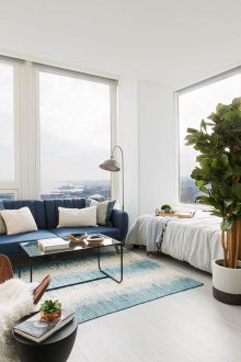 Reka bentuk odnushki dengan tingkap panorama