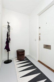 Бяла декорация на коридор за котка и куче