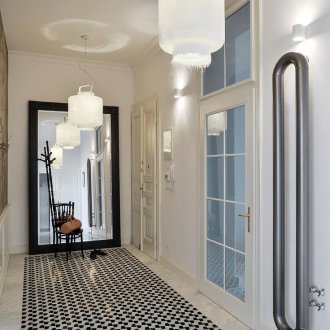 Облицоване на коридора