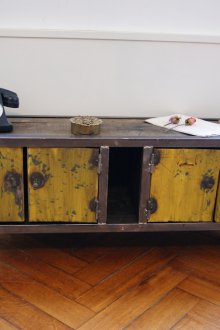 Тавански шкаф