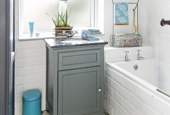 Design ideas for a small bathroom 4 sq m