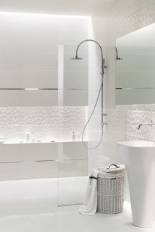 Дизайнерски идеи за малка бяла вана