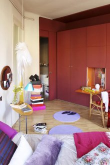 Bilik tidur kecil dengan perabot modular