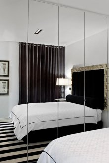 Bilik tidur neoklasik kecil