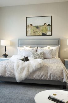 Снимки в интериора в спалнята