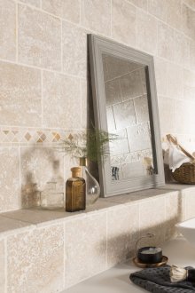 Антична бежова баня