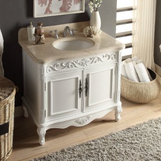 Бежова мраморна баня