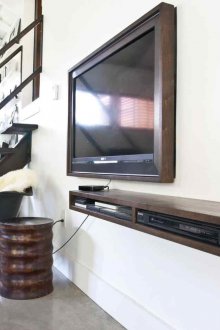 Тесен рафт за оборудване