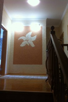 Чертежи и декор с течен тапет