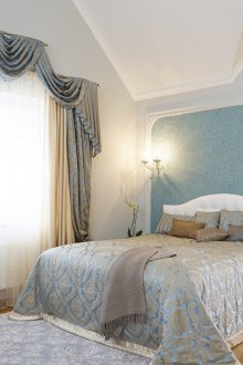 Чертежи на течен тапет на стената