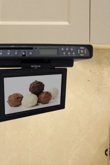 Въртете телевизора към кухнята