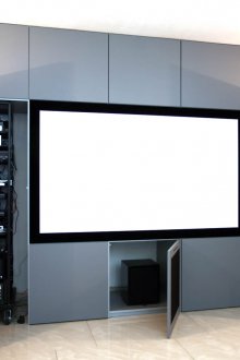 Ниши врати с уреди