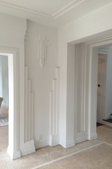 Декор от мазилка на малки колони