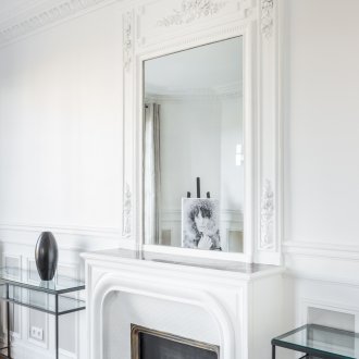 Мазилка декор около огледалото