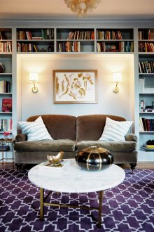 Ниша в стаята с лампи