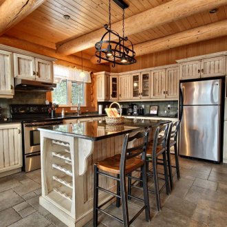 Дърво в селски интериор