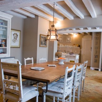 Дърво в интериора на Прованс