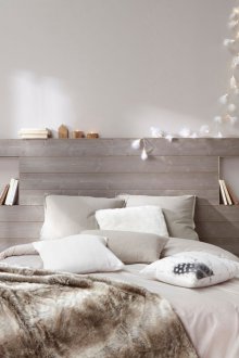 Headboard Gaya Negara